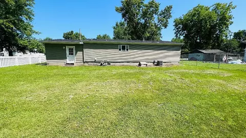504 E Lynn St, Odell, IL 60460 photo 17