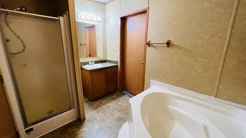 504 E Lynn St, Odell, IL 60460 photo 15