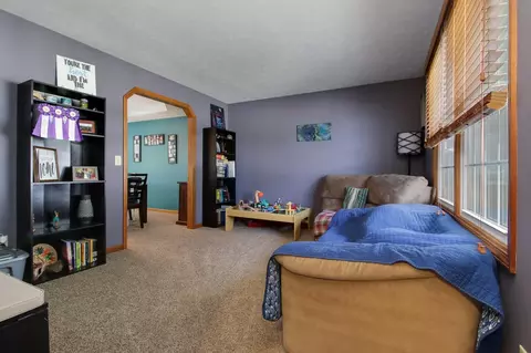 1409 Lismore Ln, Normal, IL 61761 photo 4