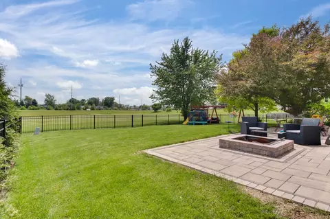 1409 Lismore Ln, Normal, IL 61761 photo 36