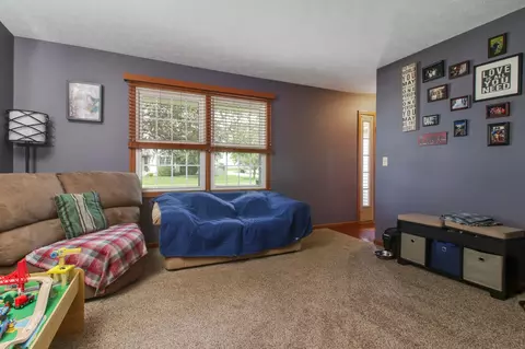 1409 Lismore Ln, Normal, IL 61761 photo 5