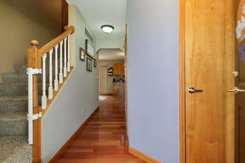 1409 Lismore Ln, Normal, IL 61761 photo 3