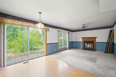 3121 Eugene Ln, Aurora, IL 60504 photo 9