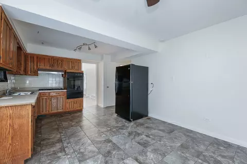 7800 W 79th Pl, Bridgeview, IL 60455 photo 12
