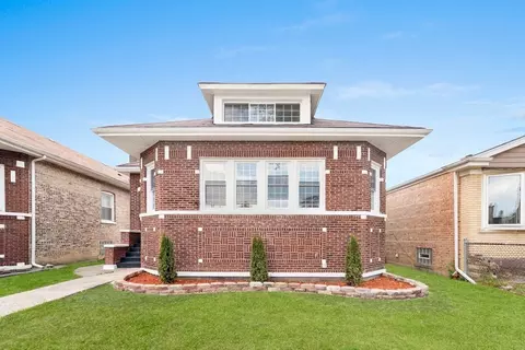 8322 S Hermitage Ave, Chicago, IL 60620