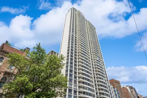 1300 N Lake Shore Dr #20D, Chicago, IL 60610