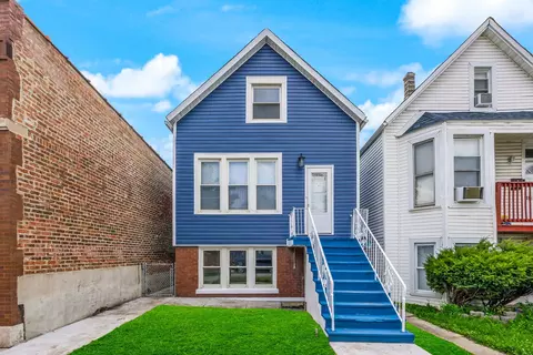 4956 S Artesian Ave, Chicago, IL 60632