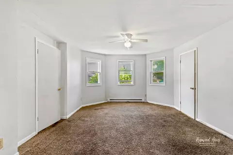 459 S Harrison Ave, Kankakee, IL 60901 photo 2