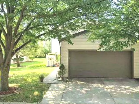 3521 Golfview Dr #3521, Hazel Crest, IL 60429