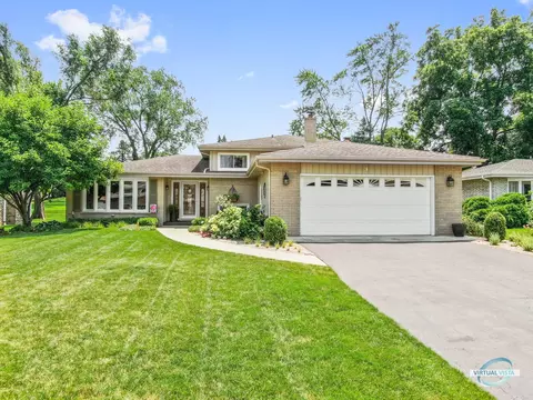 6131 W 123 St, Palos Heights, IL 60463