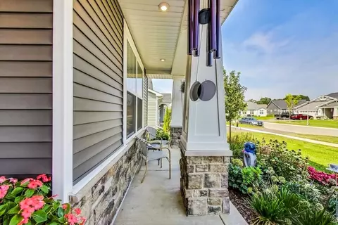 1 S072 Rhoads Way, Winfield, IL 60190 photo 5