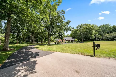 6 S441 Shagbark Ln, Aurora, IL 60506 photo 44