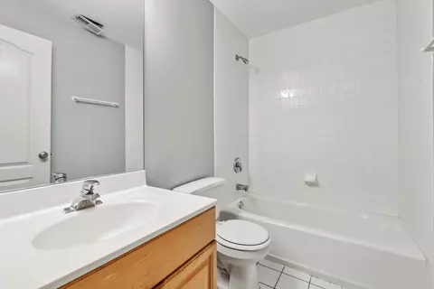 1106 E 54th St, Chicago, IL 60615 photo 5