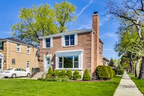 1600 W Touhy Ave, Park Ridge, IL 60068