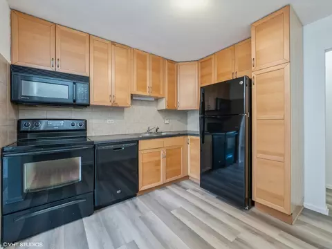 1500 Harbour Dr #1Q, Wheeling, IL 60090 photo 6