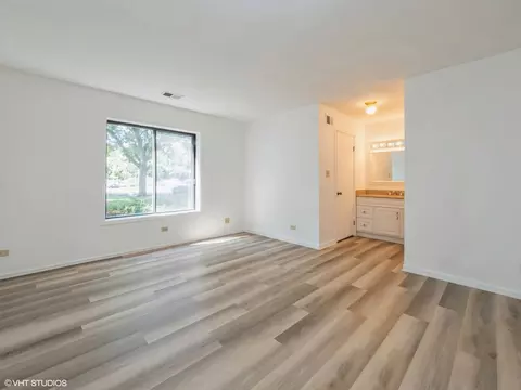 1500 Harbour Dr #1Q, Wheeling, IL 60090 photo 7