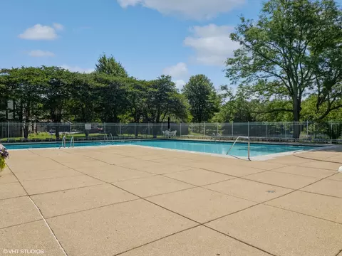 1500 Harbour Dr #1Q, Wheeling, IL 60090 photo 14