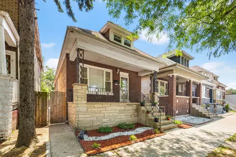 2643 W 69th St, Chicago, IL 60629
