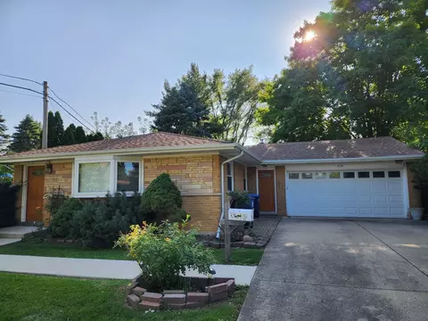 534 Clayton Ln, Des Plaines, IL 60016