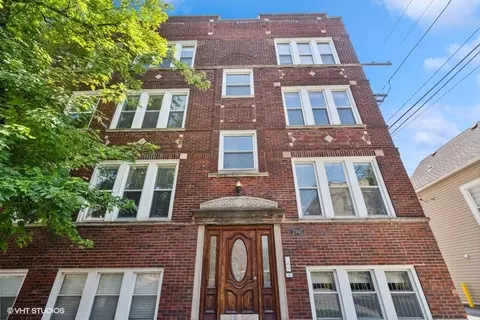 2945 W Belle Plaine Ave #1E, Chicago, IL 60618