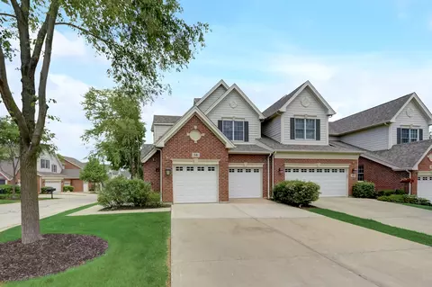 14 Red Tail Dr, Hawthorn Woods, IL 60047