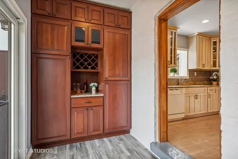3235 Maple Ave, Brookfield, IL 60513 photo 8