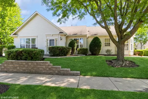 13749 S Redbud Dr, Plainfield, IL 60544