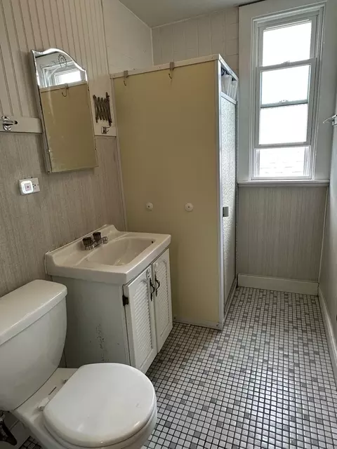 1247 Maple Ave, Berwyn, IL 60402 photo 14
