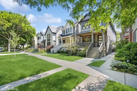 4145 N Paulina St, Chicago, IL 60613