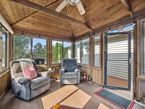 3950 Suffolk Ln, Hoffman Estates, IL 60192 photo 22