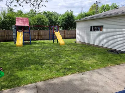 346 Cherry Ln, Glenview, IL 60025 photo 5