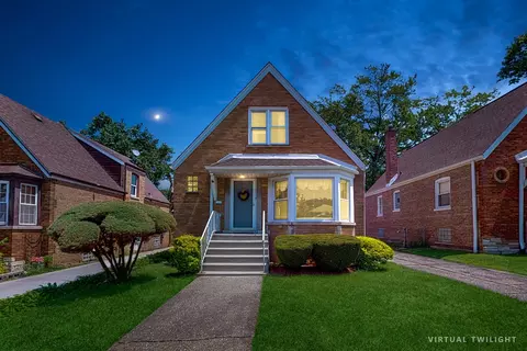 5255 S Nottingham Ave, Chicago, IL 60638