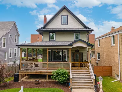 3306 Wesley Ave, Berwyn, IL 60402