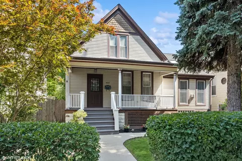 4637 N Kilbourn Ave, Chicago, IL 60630