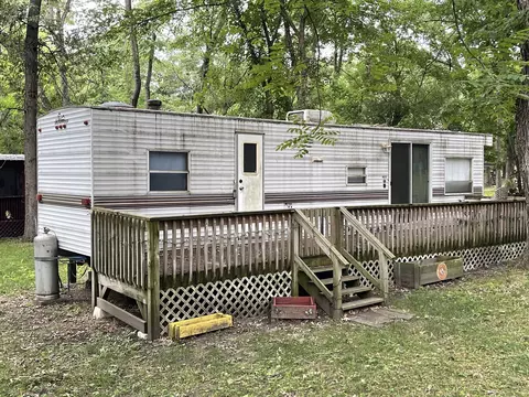 17203 Woodhaven Lks, Sublette, IL 61367