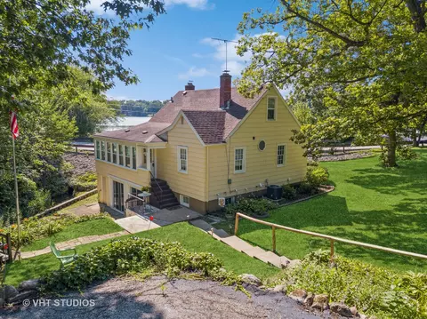 21337 W Shady Ln, Lake Zurich, IL 60047