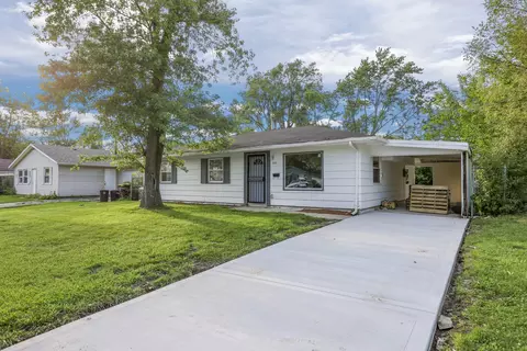 513 Concord Ct, Chicago Heights, IL 60411