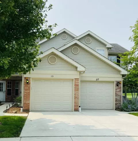 115 Golfview Dr, Glendale Heights, IL 60139