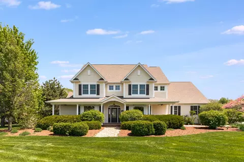 6134 N Woods Ct, Yorkville, IL 60560