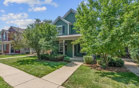 3602 Hyde Park Ct, Elgin, IL 60124