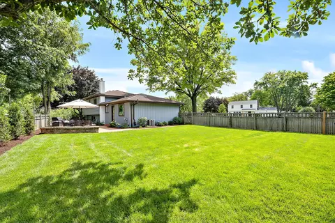 1011 E Bailey Rd, Naperville, IL 60565 photo 22