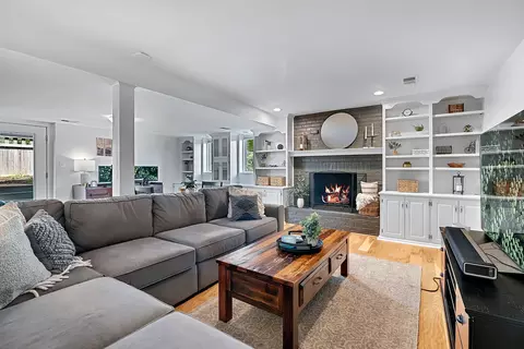 1011 E Bailey Rd, Naperville, IL 60565 photo 10