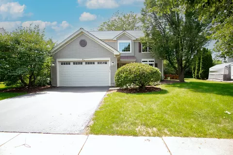 266 S Primrose Ln, Round Lake, IL 60073