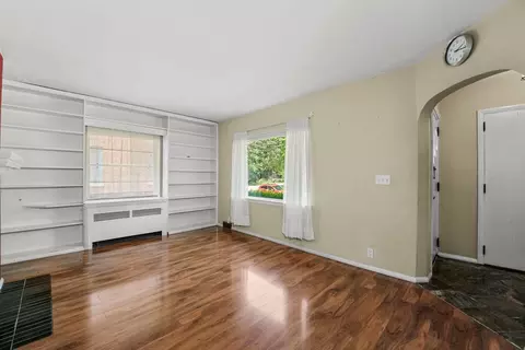 816 Brook St, Elgin, IL 60120 photo 7