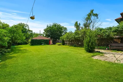 816 Brook St, Elgin, IL 60120 photo 23