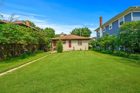 816 Brook St, Elgin, IL 60120 photo 21