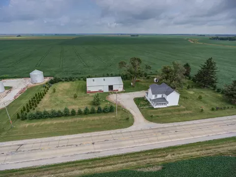1750 E State Route 133, Hindsboro, IL 61930