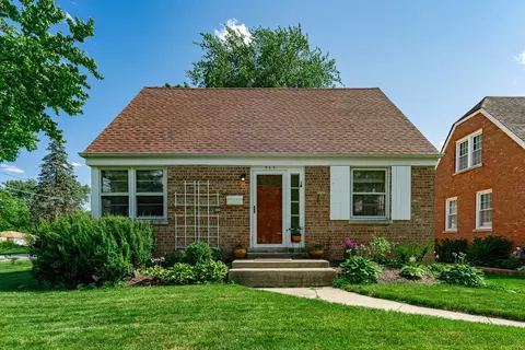 353 E Washington St, Des Plaines, IL 60016