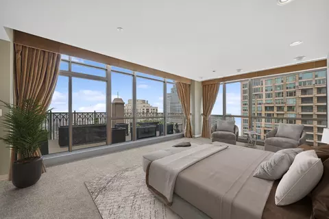 21 E Huron St #4402, Chicago, IL 60611 photo 5