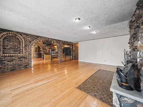 7430 S Octavia Ave, Bridgeview, IL 60455 photo 14